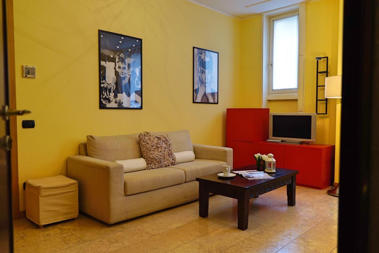Duomo Apartment Milánó Kültér fotó